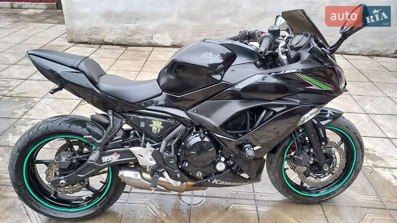 Мотоцикл Супермото (Motard) Kawasaki 650 2018 в Доброполье