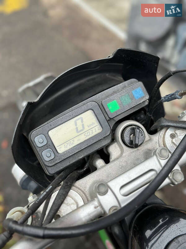 Мотоцикл Супермото (Motard) Kawasaki D-Tracker 2006 в Киеве