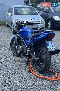 Мотоцикл Классик Kawasaki  ER 500 2000 в 