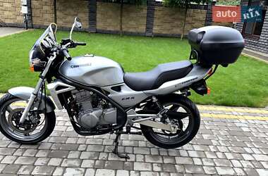 Мотоцикл Спорт-туризм Kawasaki  ER 500 2001 в Луцьку