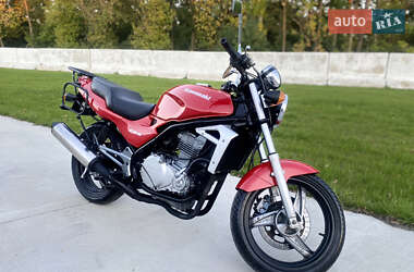 Мотоцикл Без обтекателей (Naked bike) Kawasaki ER-5 2000 в  фото 7 Мотоцикл Без обтекателей (Naked bike) Kawasaki ER-5 2000 в