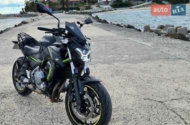 Мотоцикл Без обтікачів (Naked bike) Kawasaki ER 650 2017 в 