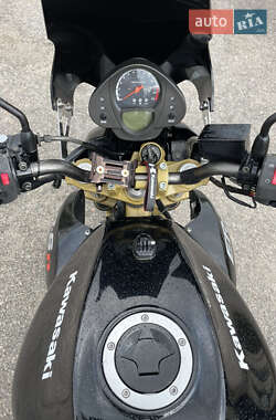Мотоцикл Без обтекателей (Naked bike) Kawasaki ER 650 2006 в 