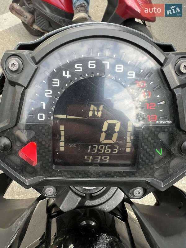 Мотоцикл Без обтекателей (Naked bike) Kawasaki ER 650 2016 в Киеве