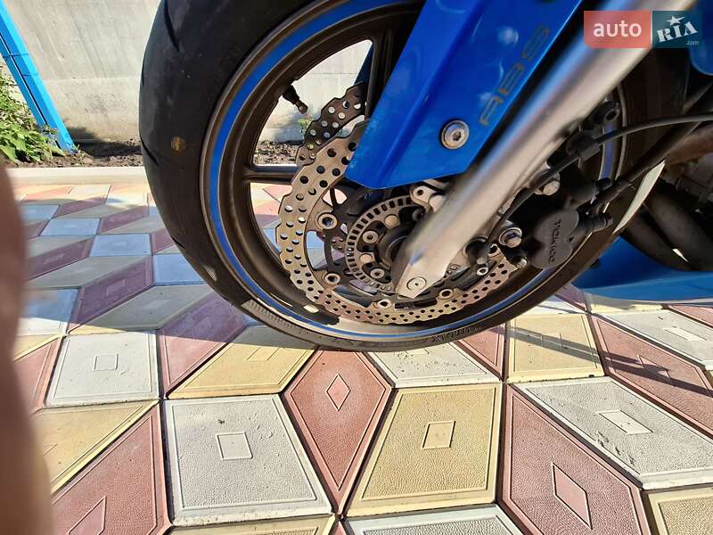 Мотоцикл Классик Kawasaki ER-6F 2007 в Александрие фото 6 Мотоцикл Классик Kawasaki ER-6F 2007 в Александрие