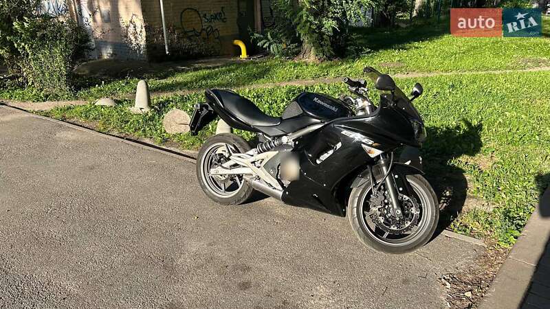 Мотоцикл Без обтекателей (Naked bike) Kawasaki ER-6F 2008 в Киеве фото 4 Мотоцикл Без обтекателей (Naked bike) Kawasaki ER-6F 2008 в Киеве