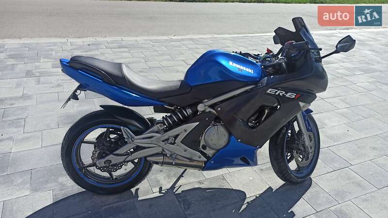 Мотоцикл Спорт-туризм Kawasaki ER-6F 2009 в Києві фото 6 Мотоцикл Спорт-туризм Kawasaki ER-6F 2009 в Києві