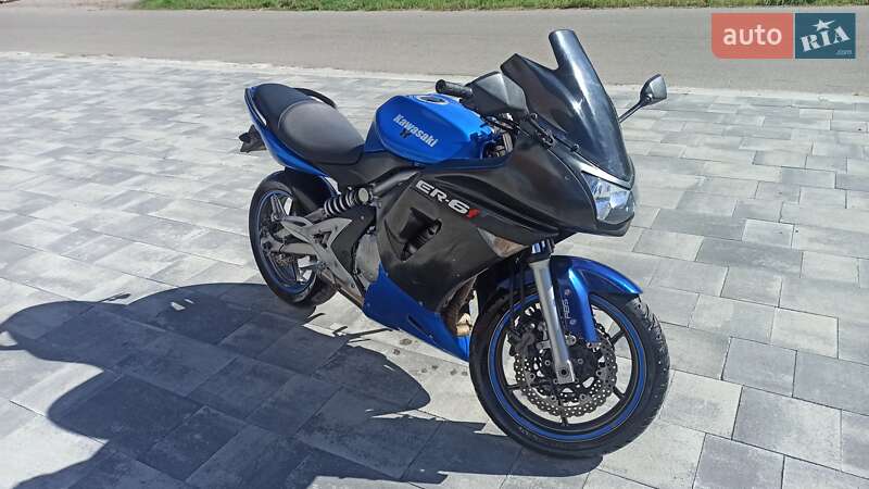 Мотоцикл Спорт-туризм Kawasaki ER-6F 2009 в Києві фото 7 Мотоцикл Спорт-туризм Kawasaki ER-6F 2009 в Києві
