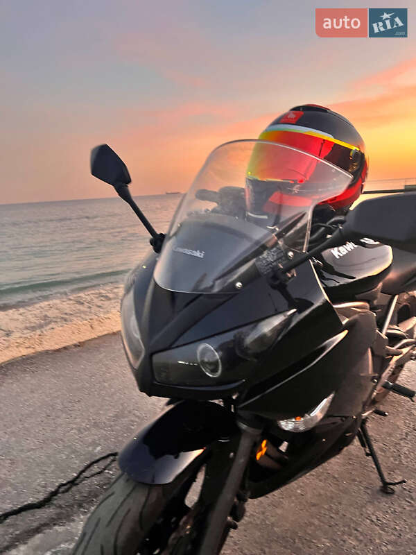 Спортбайк Kawasaki ER-6F 2009 в Одессе