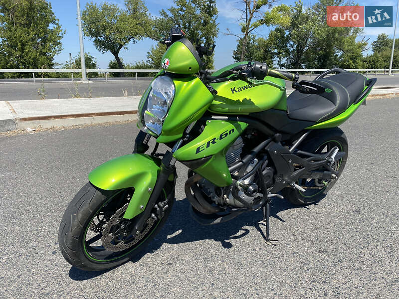 Мотоцикл Без обтекателей (Naked bike) Kawasaki ER-6N 2008 в Тальном