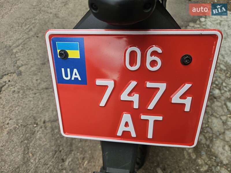 Мотоцикл Без обтекателей (Naked bike) Kawasaki ER-6N 2011 в Житомире фото 3 Мотоцикл Без обтекателей (Naked bike) Kawasaki ER-6N 2011 в Житомире