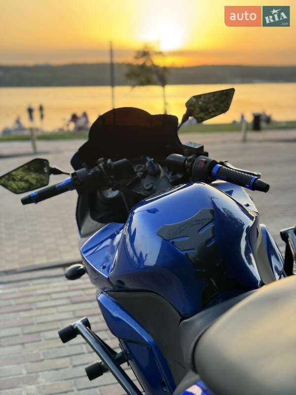 Спортбайк Kawasaki EX 250 2010 в Тернополі