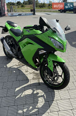 Спортбайк Kawasaki EX 300 2013 в Львові