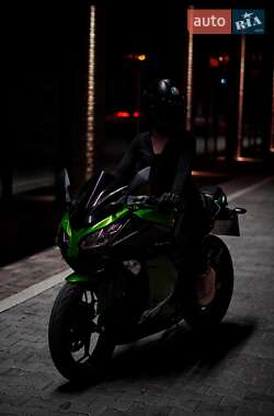 Спортбайк Kawasaki EX 300 2015 в Ивано-Франковске