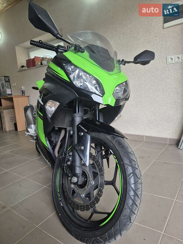Вантажні моторолери, мотоцикли, скутери, мопеди Kawasaki EX 300 2016 в Вінниці