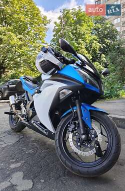 Спортбайк Kawasaki EX 300 2016 в Києві