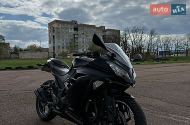 Мотоцикл Спорт-туризм Kawasaki EX 300 2016 в Кропивницькому