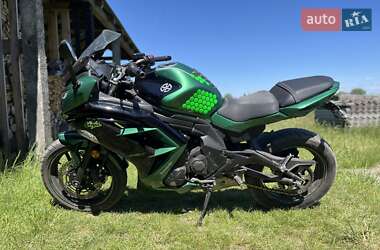 Спортбайк Kawasaki EX 650 2016 в Любомлі