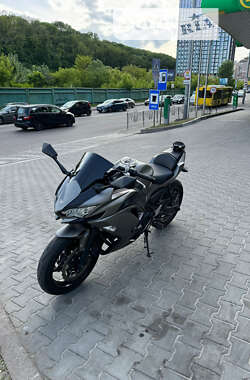 Мотоцикл Спорт-туризм Kawasaki EX 650 2022 в Киеве