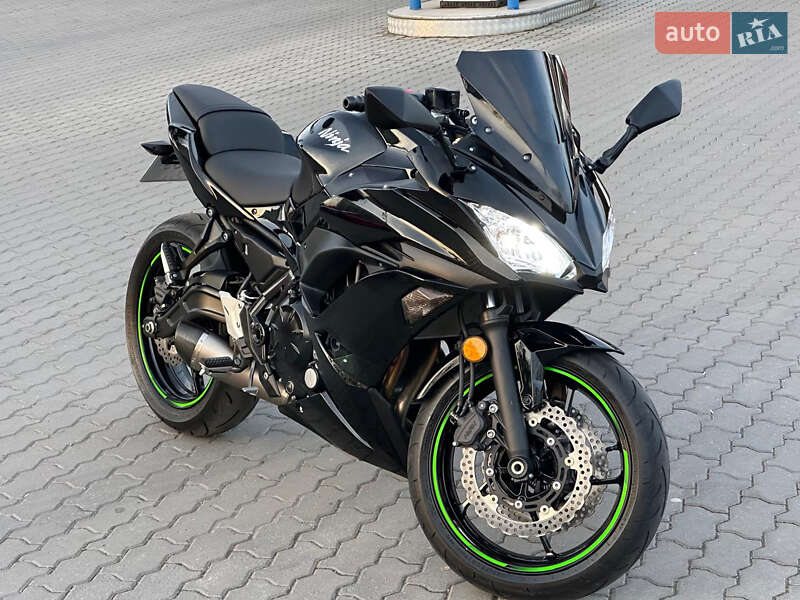 Мотоцикл Багатоцільовий (All-round) Kawasaki EX 650 2018 в Вінниці