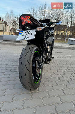 Мотоцикл Багатоцільовий (All-round) Kawasaki EX 650 2018 в 
