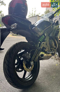 Спортбайк Kawasaki EX 650 2016 в 