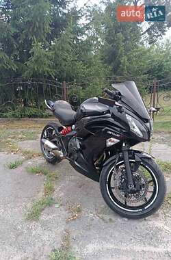 Мотоцикл Спорт-туризм Kawasaki EX 650 2012 в 