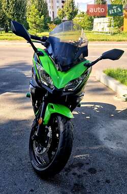 Мотоцикл Спорт-туризм Kawasaki EX 650 2019 в 
