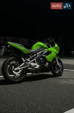 Мотоцикл Спорт-туризм Kawasaki EX 650 2009 в 