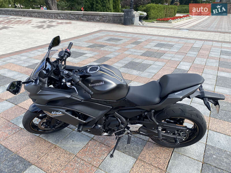 Спортбайк Kawasaki EX 650 2022 в Києві фото 4 Спортбайк Kawasaki EX 650 2022 в Києві