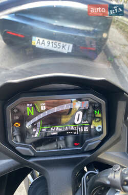 Спортбайк Kawasaki EX 650 2022 в 