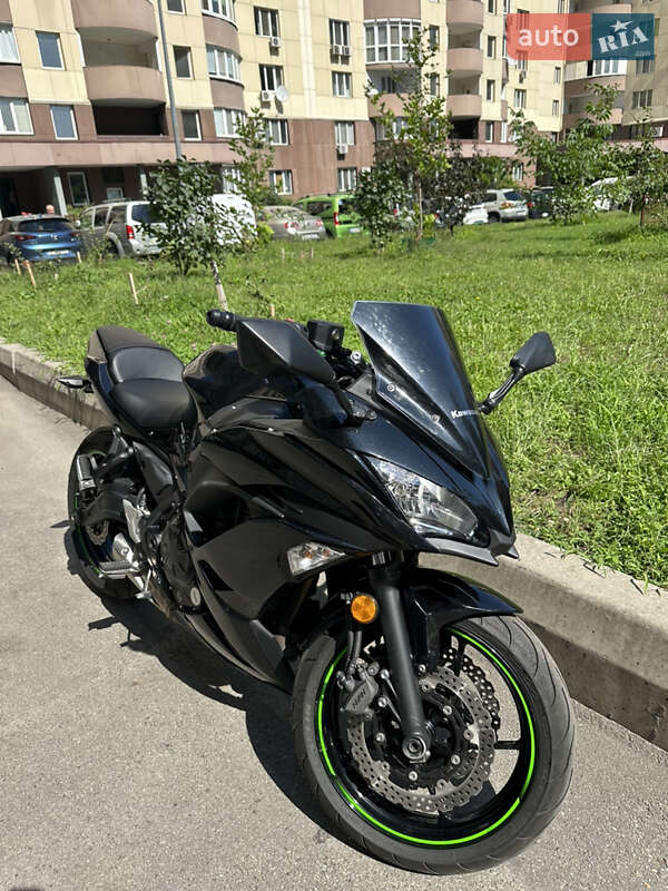 Спортбайк Kawasaki EX 650 2018 в Києві фото 5 Спортбайк Kawasaki EX 650 2018 в Києві