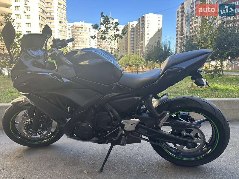 Спортбайк Kawasaki EX 650 2018 в Києві фото 10 Спортбайк Kawasaki EX 650 2018 в Києві