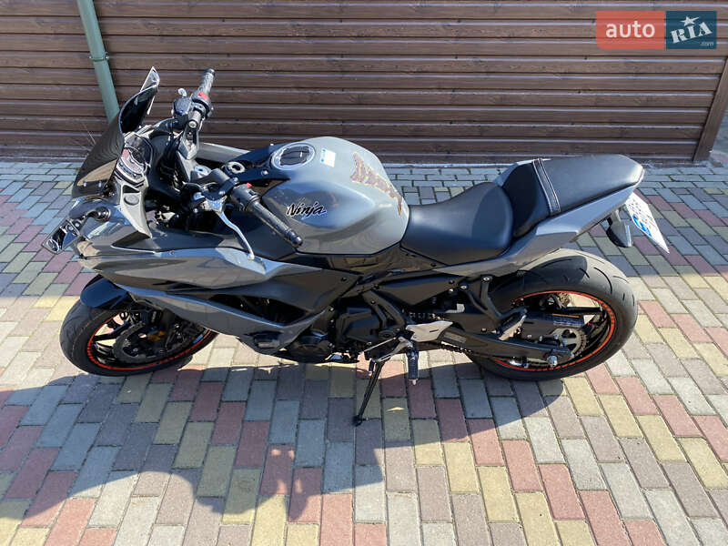 Мотоцикл Круизер Kawasaki EX 650 2018 в Львове