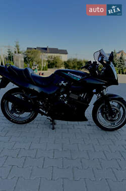 Спортбайк Kawasaki GPZ 2001 в Хоросткове