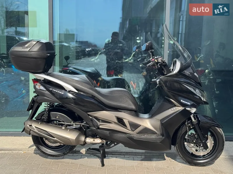 kawasaki_j-300__635420351fx.webp
