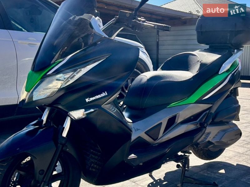 Макси-скутер Kawasaki J 300 2014 в Киеве