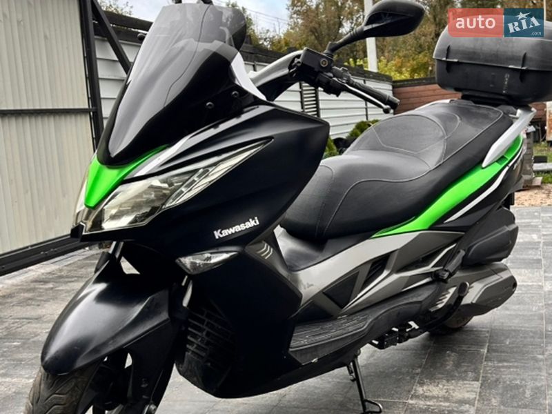 Макси-скутер Kawasaki J 300 2014 в Киеве