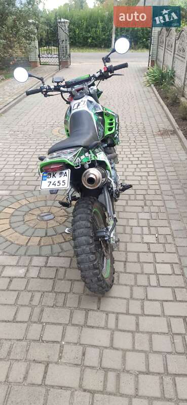 Мотоцикл Позашляховий (Enduro) Kawasaki KL 2004 в Снятині