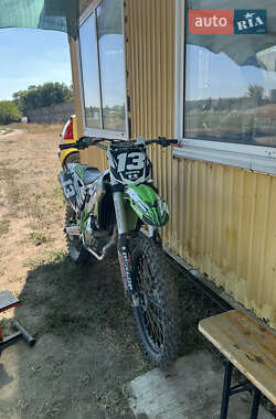 Грузовые мотороллеры, мотоциклы, скутеры, мопеды Kawasaki KX 250F 2015 в Днепре