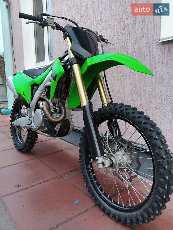 Мотоцикл Кросс Kawasaki KX 450F 2023 в 