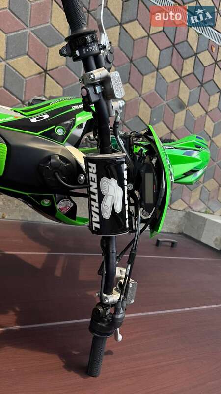 Мотоцикл Позашляховий (Enduro) Kawasaki KX 2025 в Ковелі