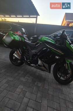 Мотоцикл Спорт-туризм Kawasaki Ninja 1000 SX 2016 в 