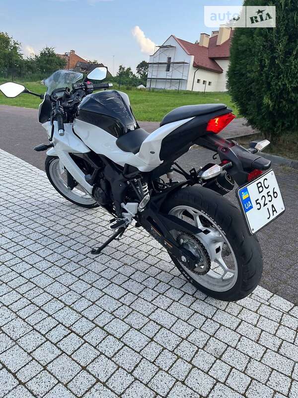Мотоцикл Багатоцільовий (All-round) Kawasaki Ninja 250 2016 в Львові