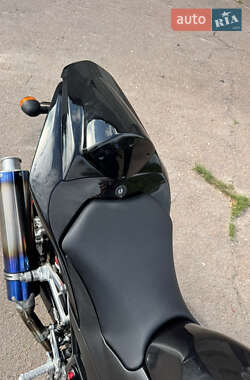 Мотоцикл Без обтекателей (Naked bike) Kawasaki Ninja 250 2008 в 