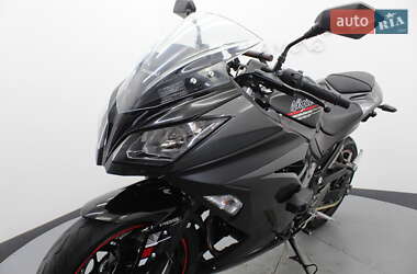 Спортбайк Kawasaki Ninja 250 2013 в 