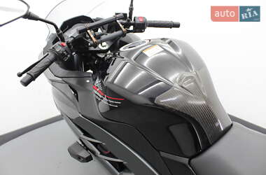 Спортбайк Kawasaki Ninja 250 2013 в 