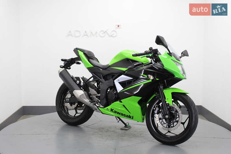 Спортбайк Kawasaki Ninja 250 2015 в Гнівані фото 4 Спортбайк Kawasaki Ninja 250 2015 в Гнівані