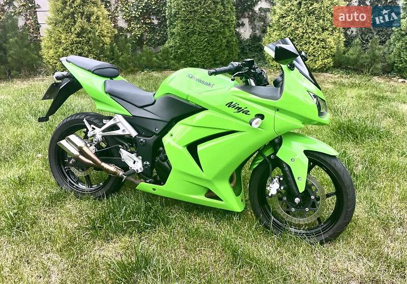 Мотоцикл Чоппер Kawasaki Ninja 250R 2013 в Луцке