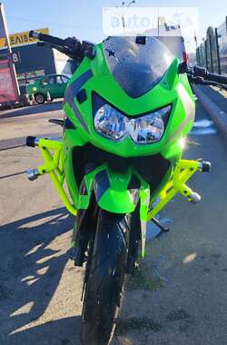 Спортбайк Kawasaki Ninja 250R 2010 в Киеве